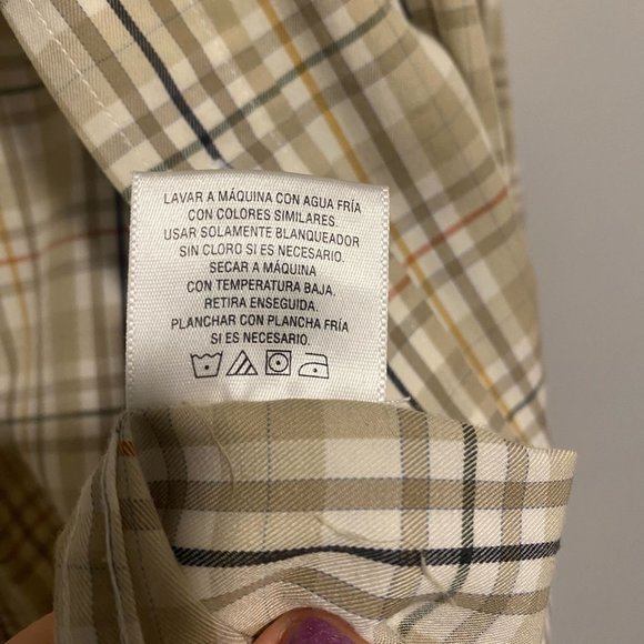 Covington Wrinkle Free Beige Plaid Button Down Men's Shirt - Medium - Picture 6 of 9